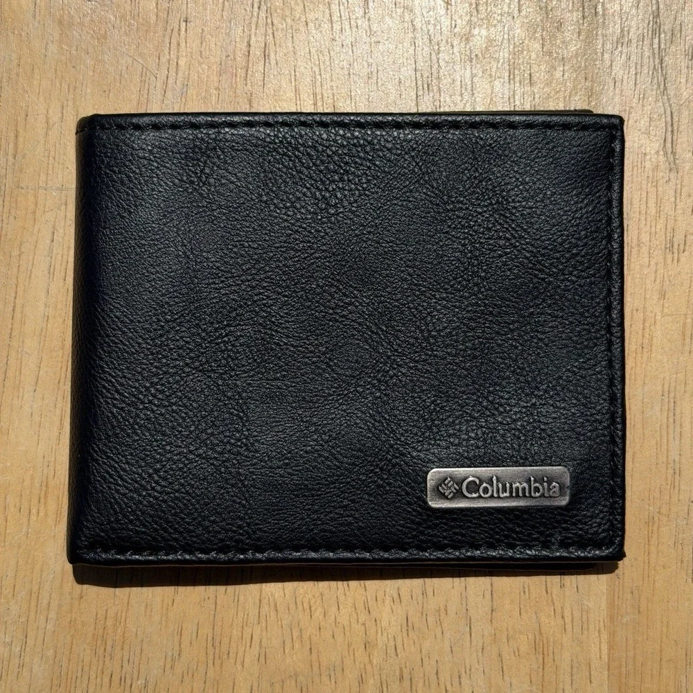 Columbia Men's Black Bifold Wallet with Logo Accent, ID Window & Card Slots